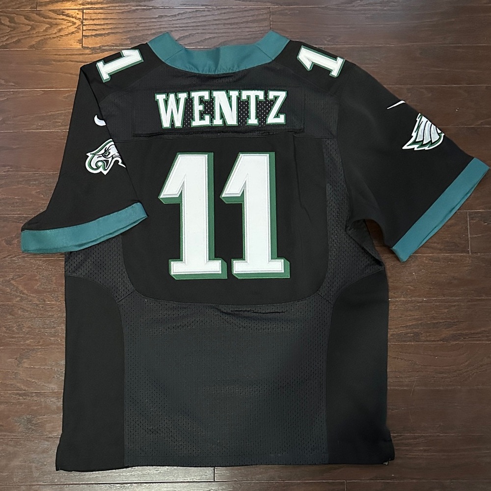 LIKE NEW eagles wentz jersey 🦅
